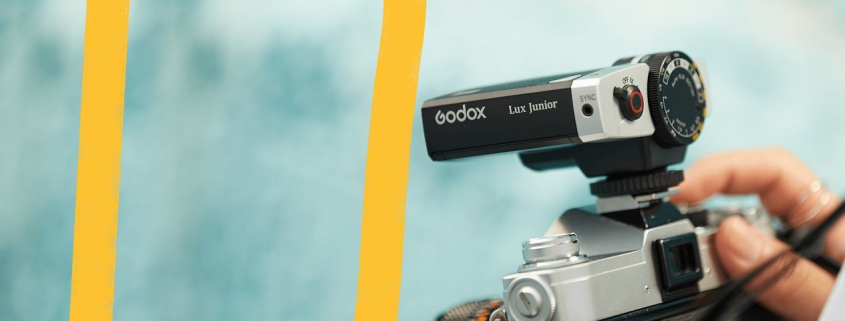 ev-retro-camera-flash-godox-lux-junior